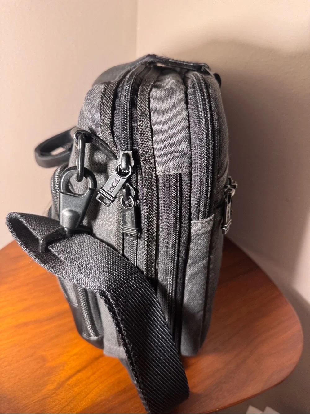 TUMI Alpha Bravo Albany Slim Commuter Briefcase in Anthracite
